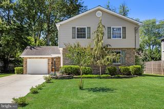 127 DEERFIELD DR, Cherry Hill, NJ 08034