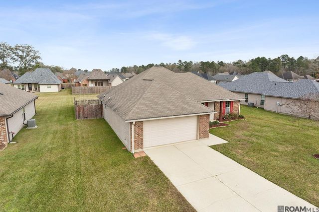 9277 Yellowfin Dr, Denham Springs, LA 70726