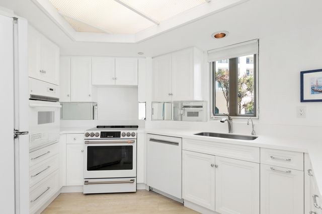 120 SE 5th Avenue E 127, Boca Raton, FL 33432