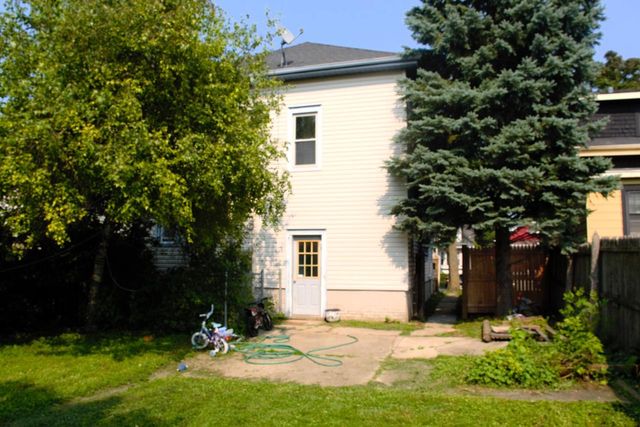 1328 Arthur AVENUE, Racine, WI 53405