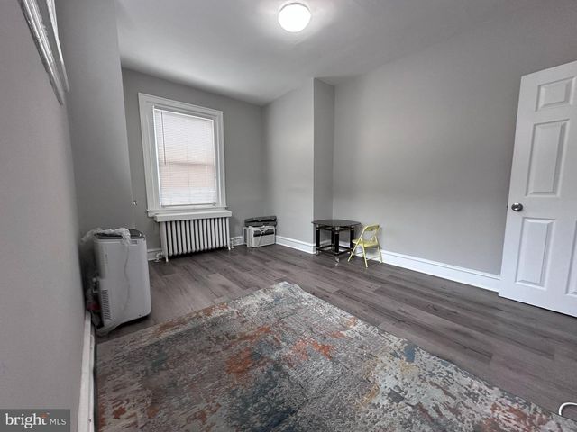 132 W SPENCER AVE, Philadelphia, PA 19120