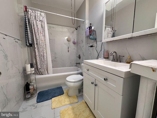132 W SPENCER AVE, Philadelphia, PA 19120
