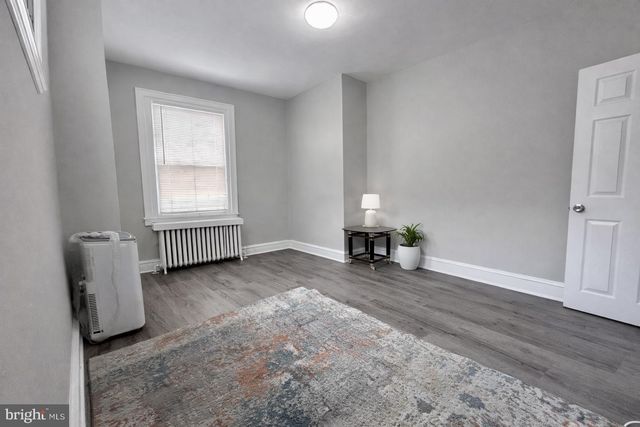 132 W SPENCER AVE, Philadelphia, PA 19120