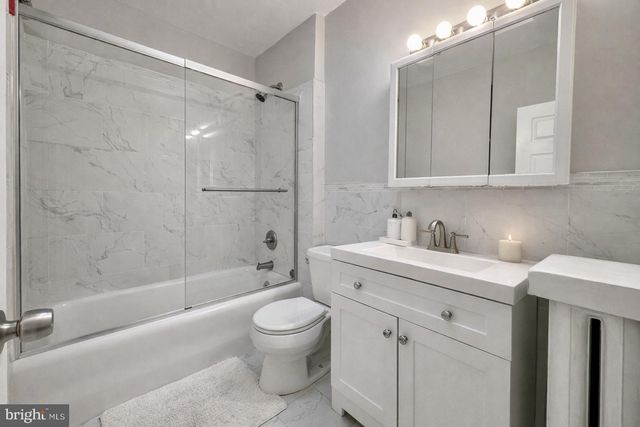 132 W SPENCER AVE, Philadelphia, PA 19120