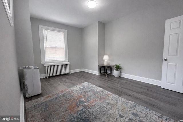 132 W SPENCER AVE, Philadelphia, PA 19120