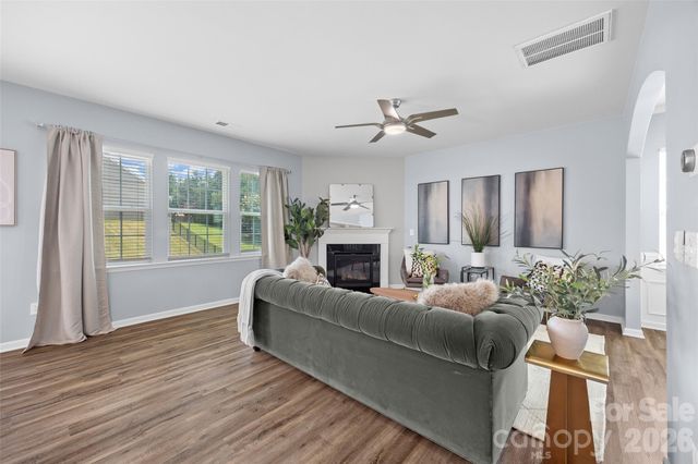 2022 Napa Valley Drive, Waxhaw, NC 28173