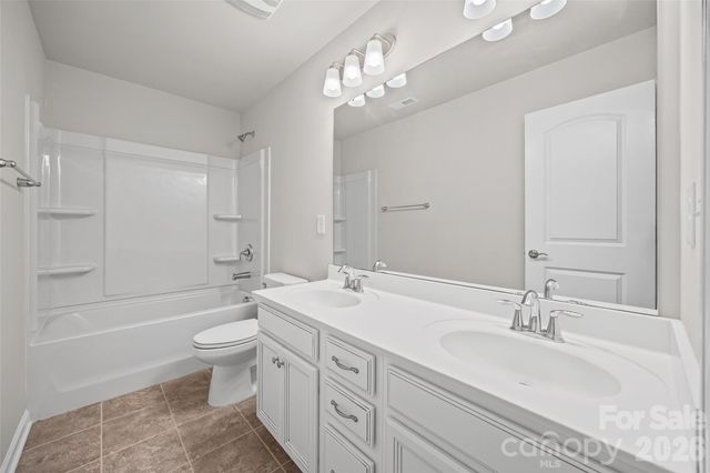 2022 Napa Valley Drive, Waxhaw, NC 28173