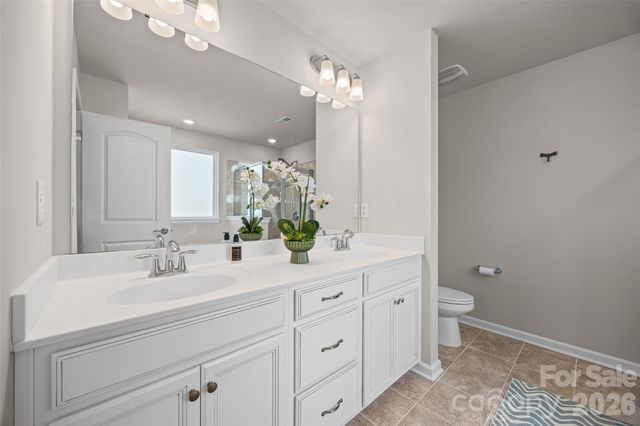 2022 Napa Valley Drive, Waxhaw, NC 28173