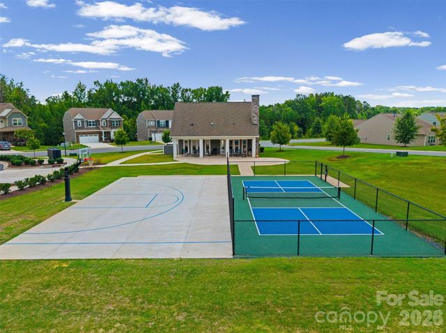 2022 Napa Valley Drive, Waxhaw, NC 28173