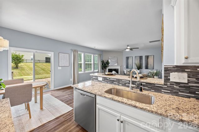2022 Napa Valley Drive, Waxhaw, NC 28173