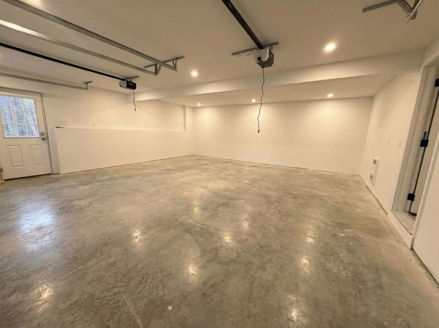 269 Trotting Track Road, Wolfeboro, NH 03894