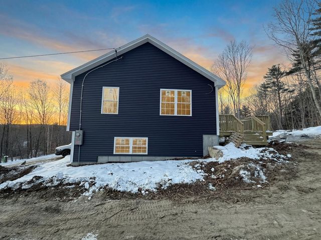 269 Trotting Track Road, Wolfeboro, NH 03894