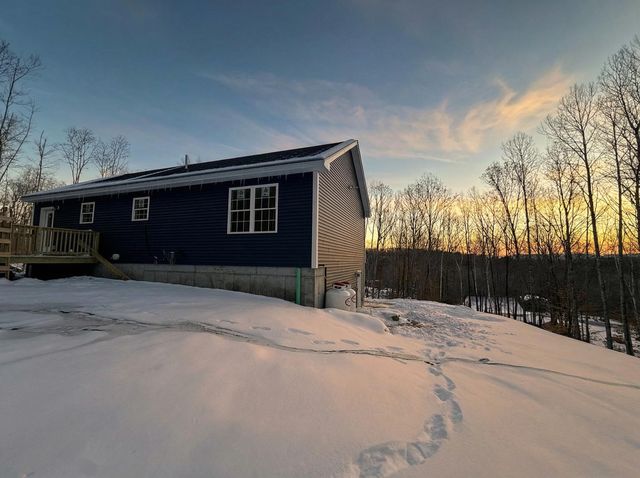 269 Trotting Track Road, Wolfeboro, NH 03894