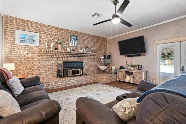 1017 2nd Street, Hamlin, TX 79520