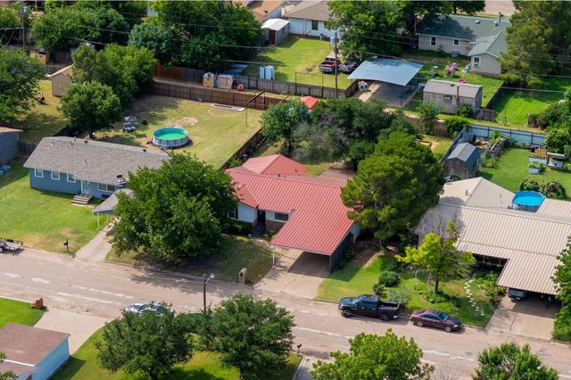 1017 2nd Street, Hamlin, TX 79520