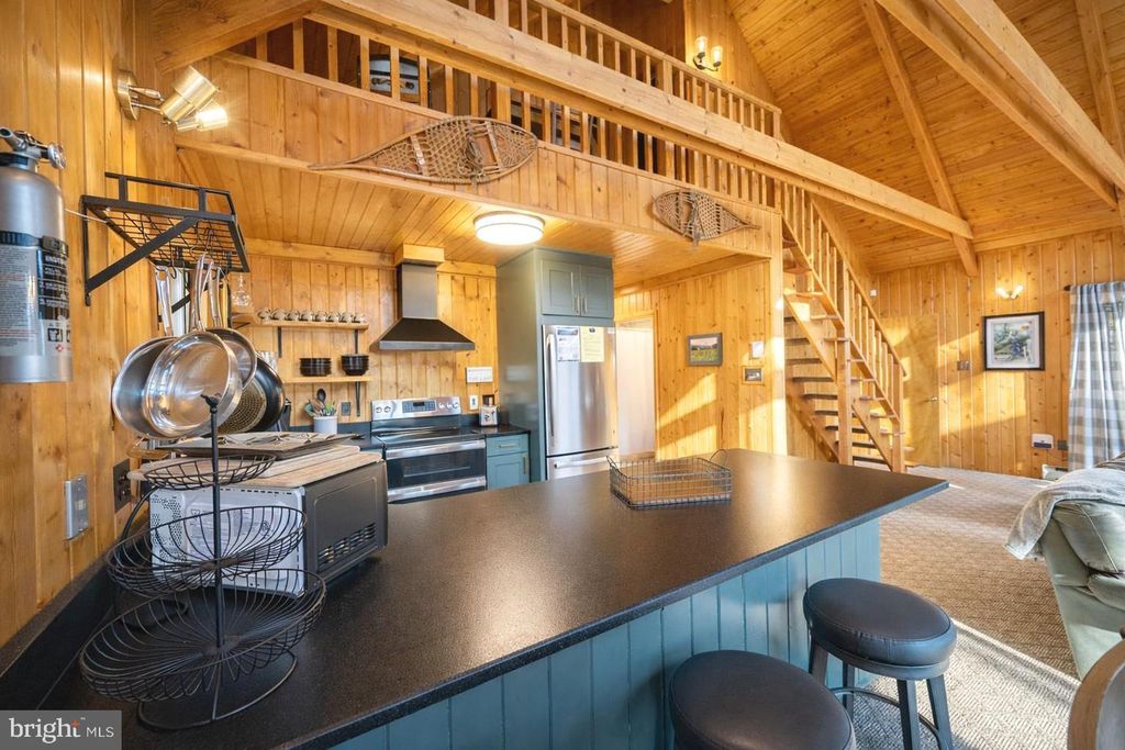 Image 14 of property listing at 61 FREDERICK CIR, Swanton, MD 21561