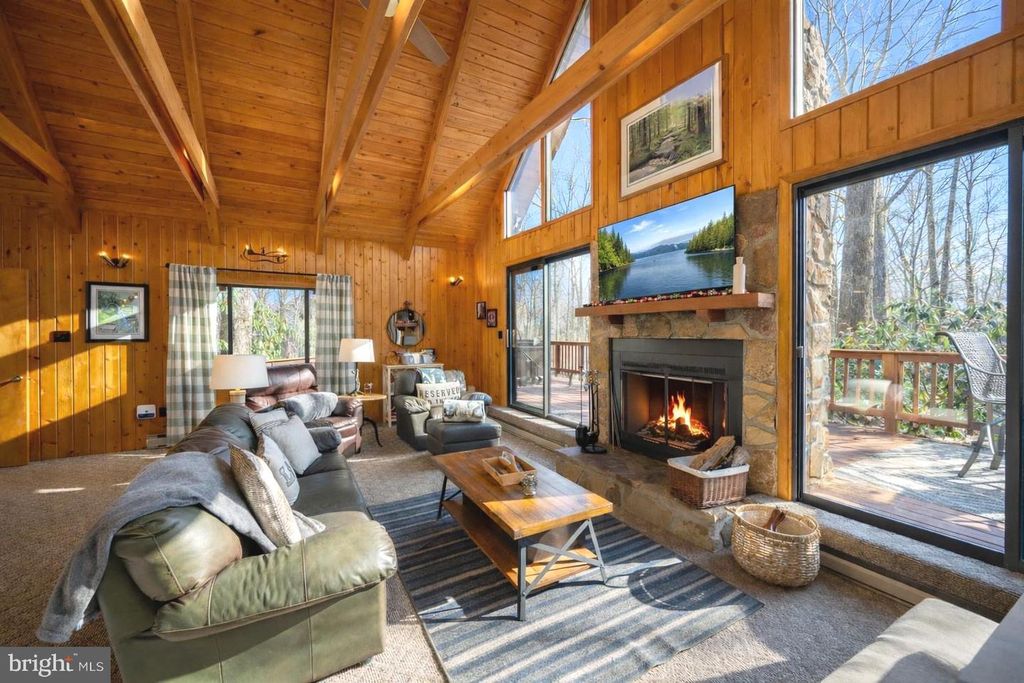 Image 19 of property listing at 61 FREDERICK CIR, Swanton, MD 21561