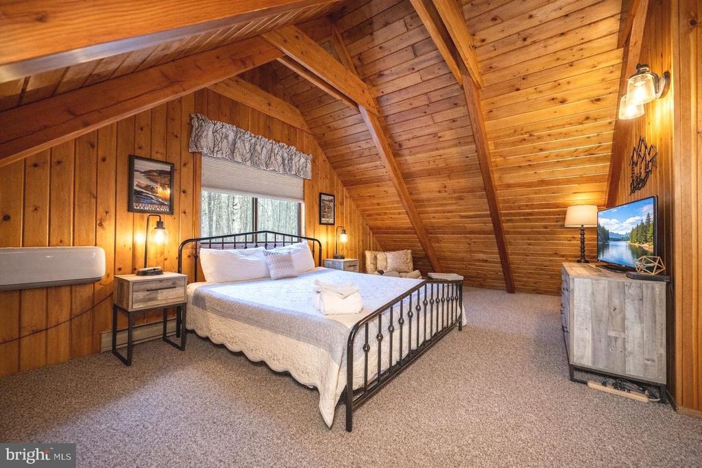 Image 35 of property listing at 61 FREDERICK CIR, Swanton, MD 21561