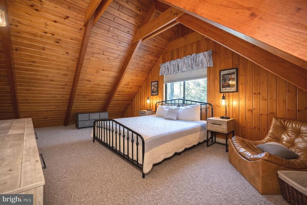 Image 36 of property listing at 61 FREDERICK CIR, Swanton, MD 21561