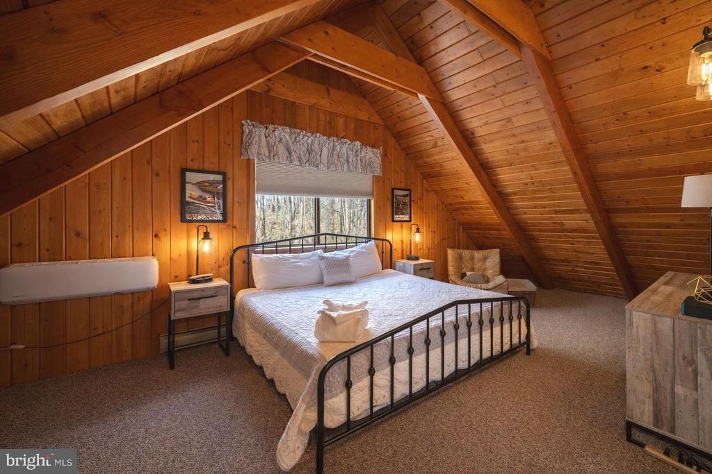 Image 37 of property listing at 61 FREDERICK CIR, Swanton, MD 21561