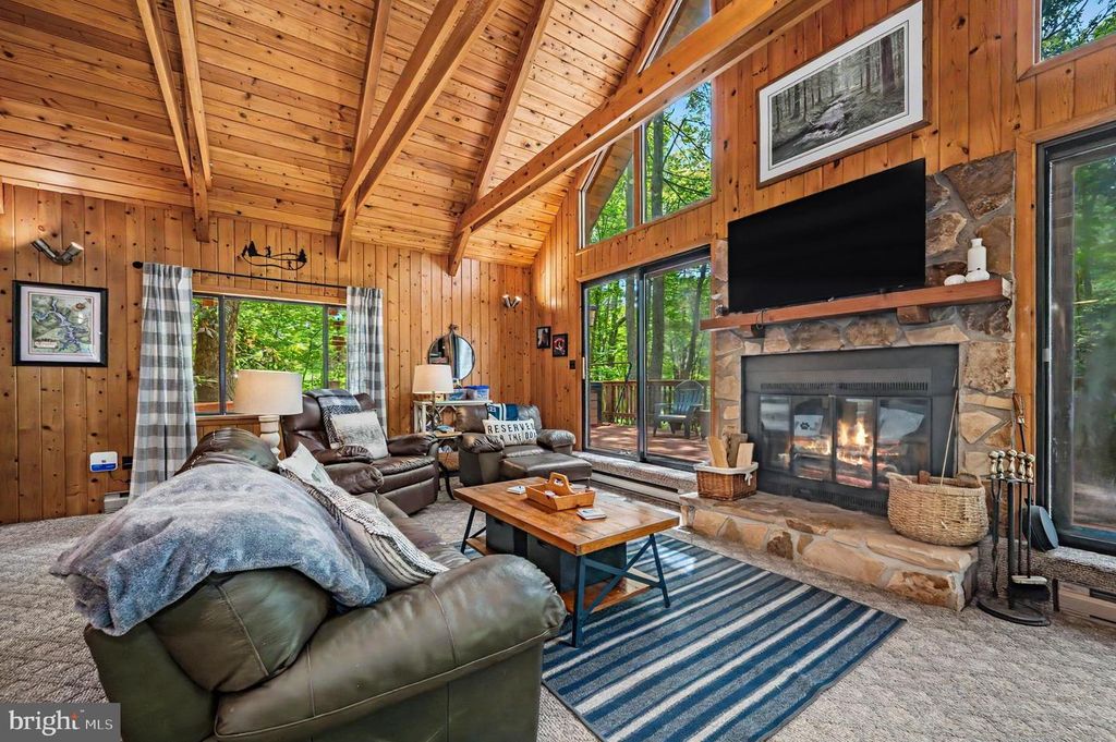 Image 4 of property listing at 61 FREDERICK CIR, Swanton, MD 21561