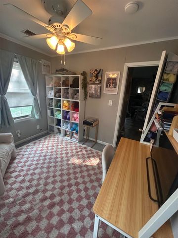 2421 S Bennett Ave, Wichita, KS 67217