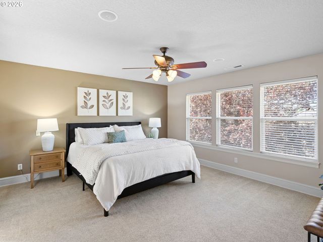 12847 Nw BAYONNE Ln, Portland, OR 97229