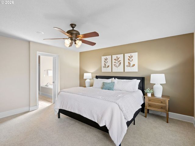 12847 Nw BAYONNE Ln, Portland, OR 97229