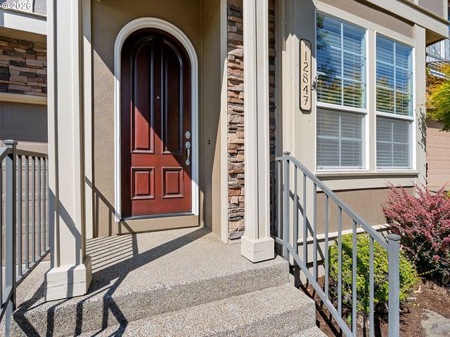 12847 Nw BAYONNE Ln, Portland, OR 97229