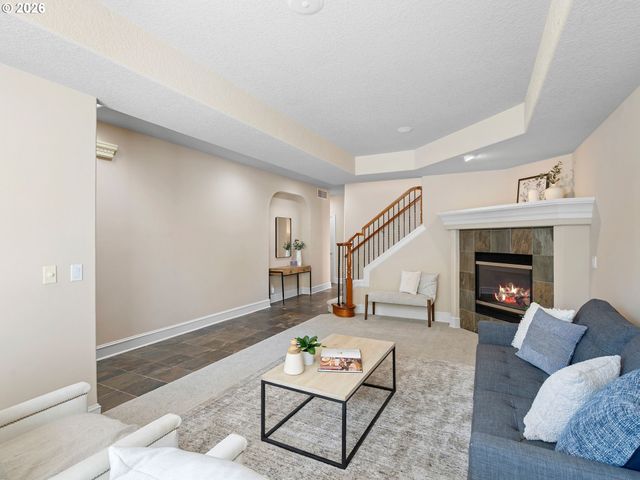 12847 Nw BAYONNE Ln, Portland, OR 97229