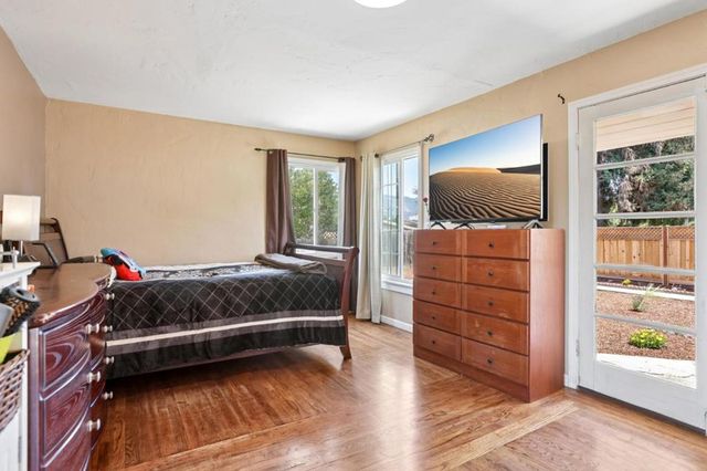 12 Taylor Road, Watsonville, CA 95076