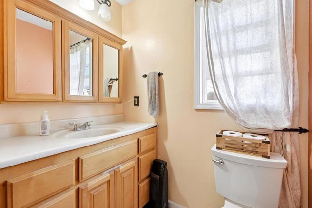 12 Taylor Road, Watsonville, CA 95076