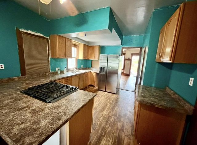 1020 S 32ND STREET, Milwaukee, WI 53215