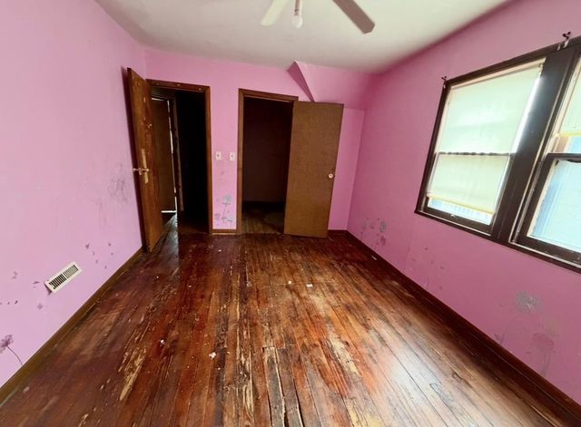 1020 S 32ND STREET, Milwaukee, WI 53215