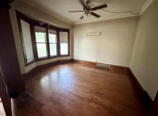 1020 S 32ND STREET, Milwaukee, WI 53215