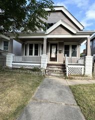 1020 S 32ND STREET, Milwaukee, WI 53215