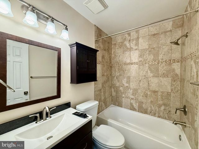 19238 WHEATFIELD TER, Gaithersburg, MD 20879