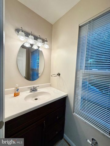 19238 WHEATFIELD TER, Gaithersburg, MD 20879