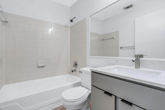 11245 W Atlantic Boulevard 205, Coral Springs, FL 33071