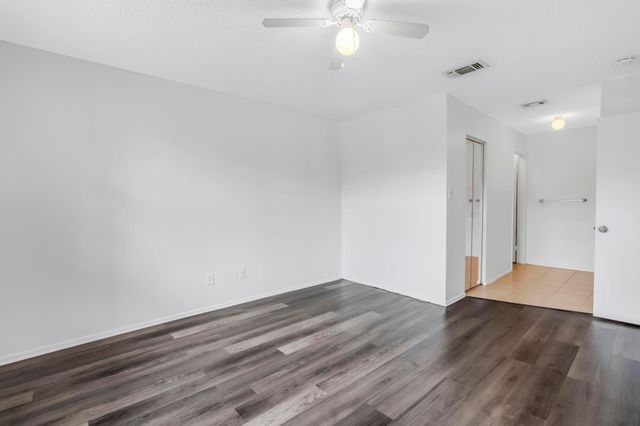 11245 W Atlantic Boulevard 205, Coral Springs, FL 33071