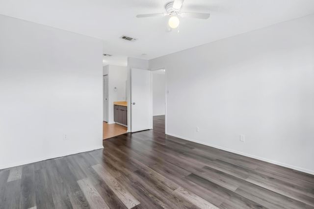 11245 W Atlantic Boulevard 205, Coral Springs, FL 33071