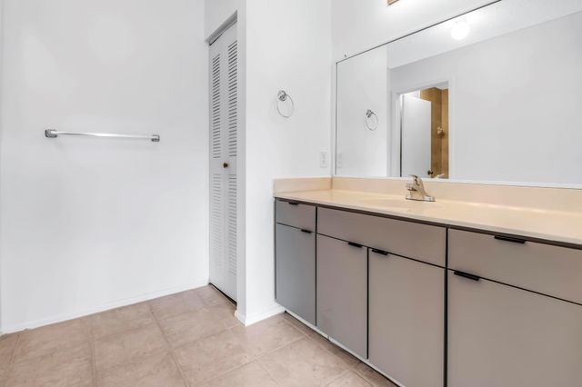 11245 W Atlantic Boulevard 205, Coral Springs, FL 33071