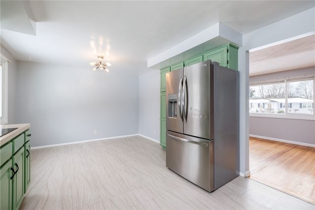 153 Kennedy Circle, Irondequoit, NY 14609