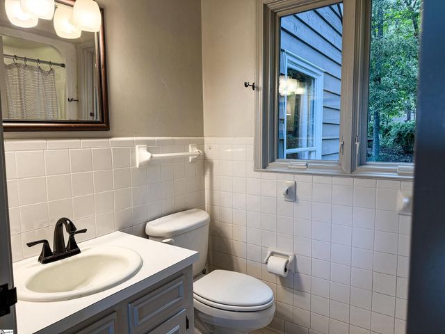 3004 Barefoot Trail, Anderson, SC 29621