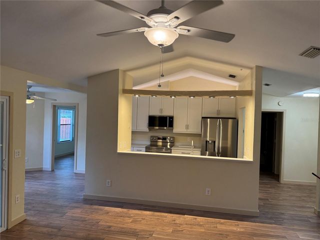 6118 NW 43RD AVENUE, Gainesville, FL 32606