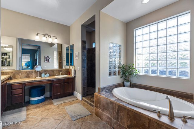 3534 E TONTO Place, Chandler, AZ 85249