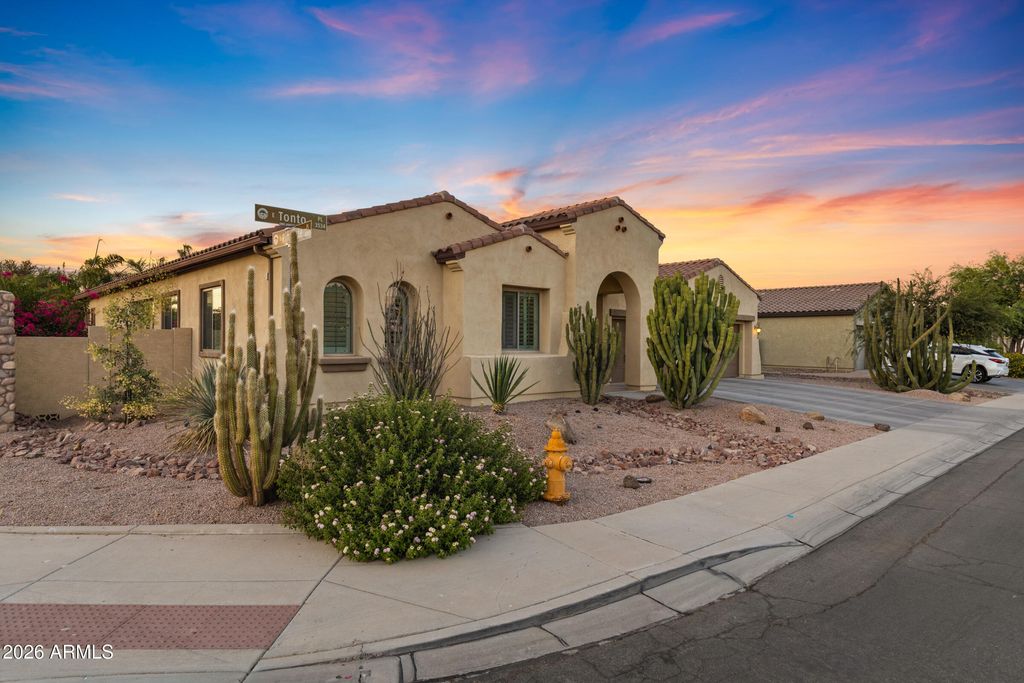 3534 E TONTO Place, Chandler, AZ 85249 — photo 2