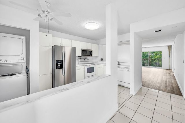 9580 Weldon Cir 408K, Fort Lauderdale, FL 33321