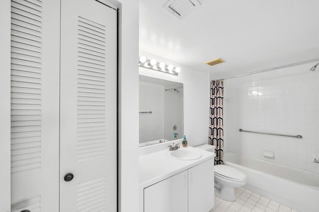 9580 Weldon Cir 408K, Fort Lauderdale, FL 33321