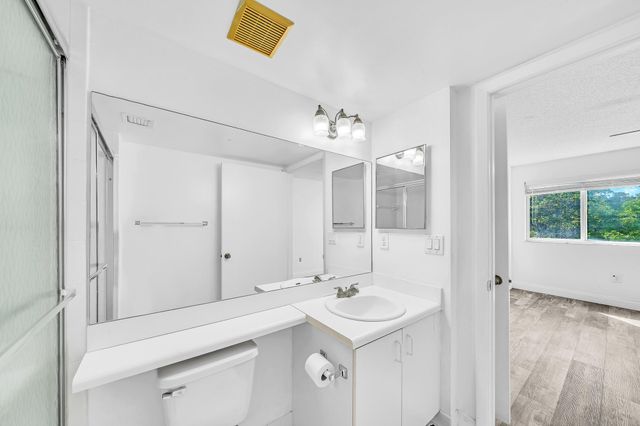 9580 Weldon Cir 408K, Fort Lauderdale, FL 33321